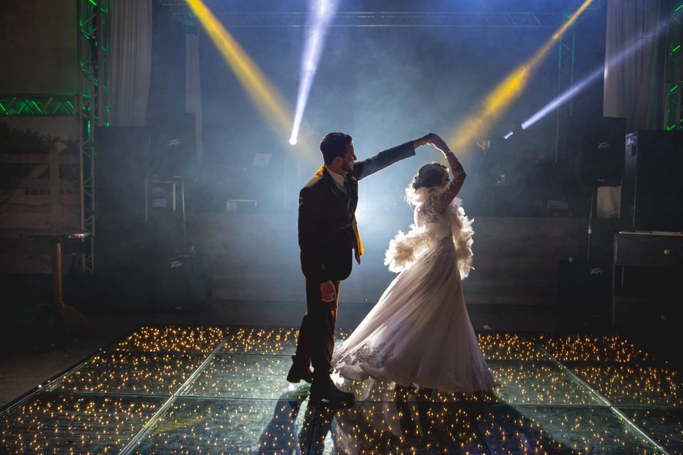 Casamento em Taubaté/SP -  Paróquia Sagrado Coração de Jesus /Espaço Crozariol - Pamela e Carlos